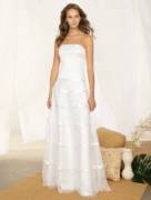 vegas wedding gown rental.